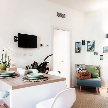 Shades Of Lake - Green Apartment Como Exterior photo